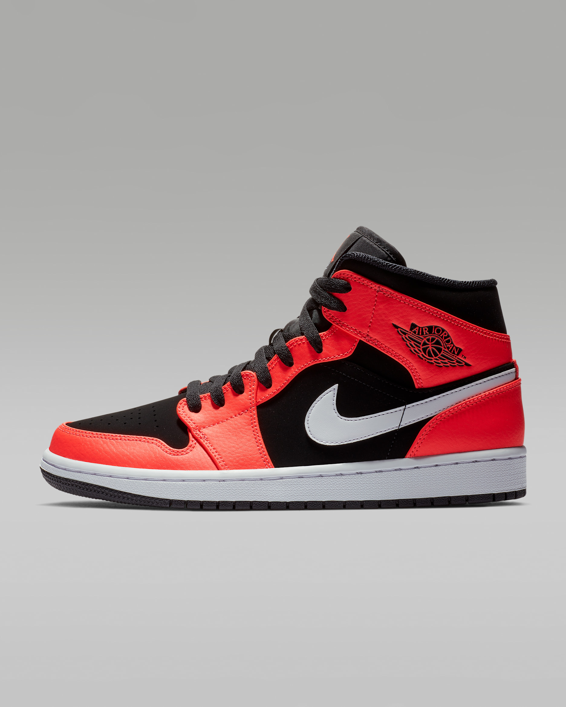 Air Jordan 1 Mid Shoes. Nike.com